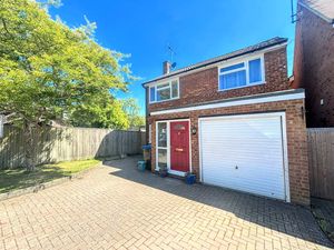 Photo 4- click for photo gallery